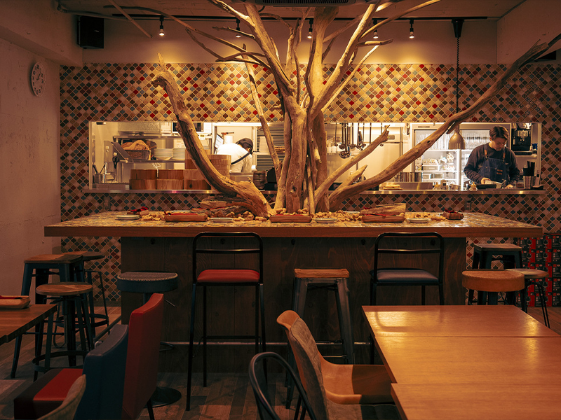THE ATTACHMENT 池袋店の店内